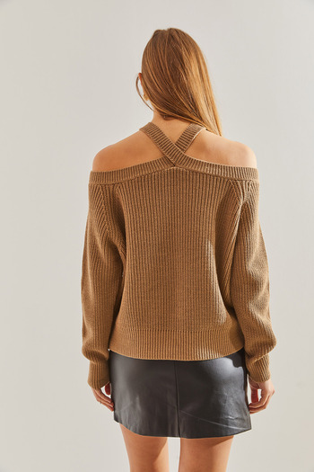 Bianco Lucci Women's Cross Strap Knitwear Sweater