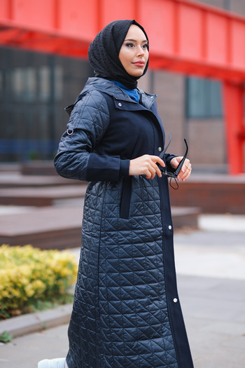 Minel Women's Navy Blue Leather Detailed Quilted Coat