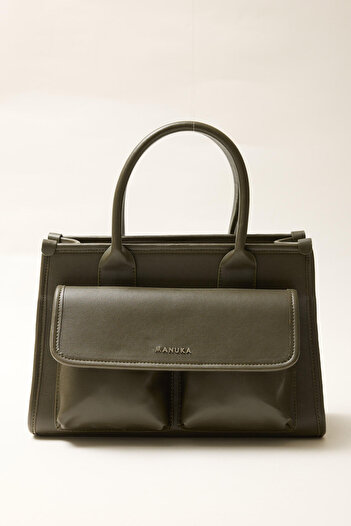Manuka WIDE POCKET LEATHER SHOULDER BAG GREN