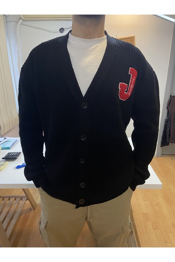 Tarz Cool Black Men's Regular/Normal Cut V-Neck Buttoned Embroidered Cardigan
