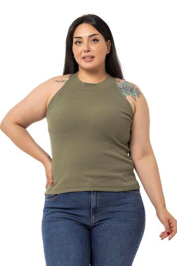 DISENTIS MODEST Large Size Halter Neck Half Turtleneck Camisole Khaki Body