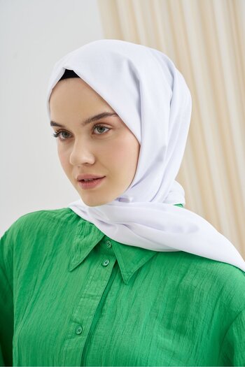 ARMANDA Graphic Pattern Shawl - Off White