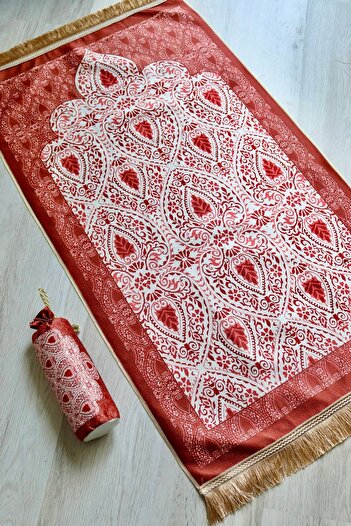 Bilenler Rumi Patterned Silk Textured Prayer Rug with Pouch S1030 Red Color