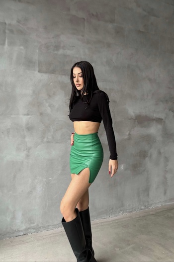 Eka Women's Green Short Leather Skirt 1026-221354