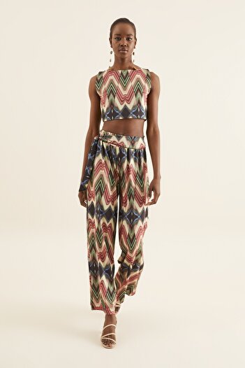 Quincey Comfortable Cut Trousers with Wide Legs