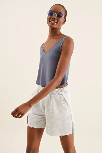 Quincey Women's Gray Strappy Crop Top T-shirt