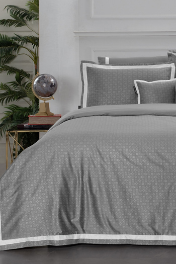 Sarev Sarov Gray King Size (King Size) 100% Cotton Satin 400 TC Duvet Cover Set