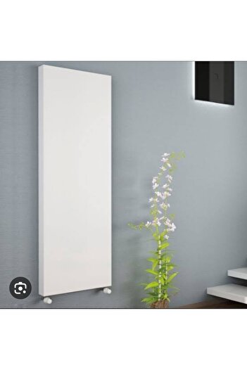 WEBER DÜZ YÜZEY DİZAYN DİKEY PANEL RADYATÖR 600X1800