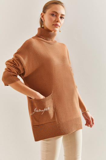 Bianco Lucci Women's Turtleneck Pocket Embroidered Knitwear Sweater