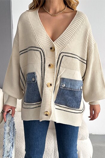 FEMELLE Women's Beige Standard Size Buttoned Oversize Knitwear Cardigan with Denim Pockets