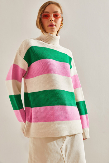 Bianco Lucci Women's Turtleneck Split Knitwear Sweater