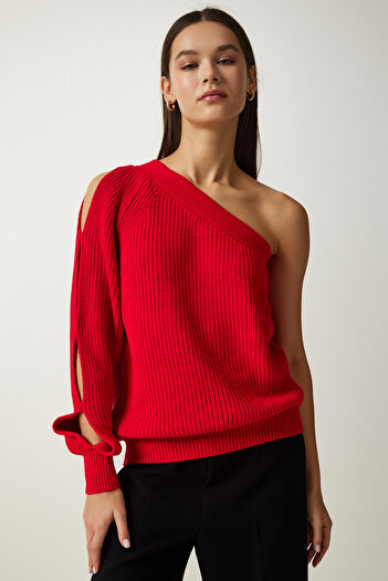 Happiness İstanbul Women's Red Window Detailed Single Sleeve Knitwear Sweater PF00059