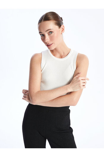 LC Waikiki Women's Crew Neck Plain Knitwear Sweater