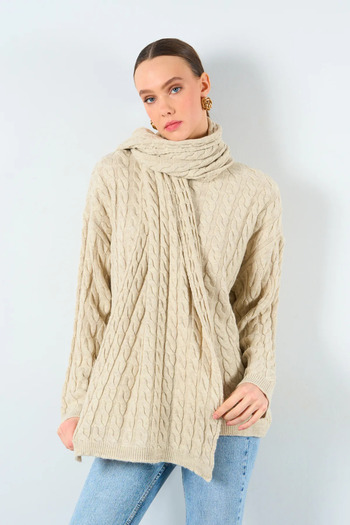 Laluvia Light Beige Hair Braided Shawl Knitwear Sweatshirt