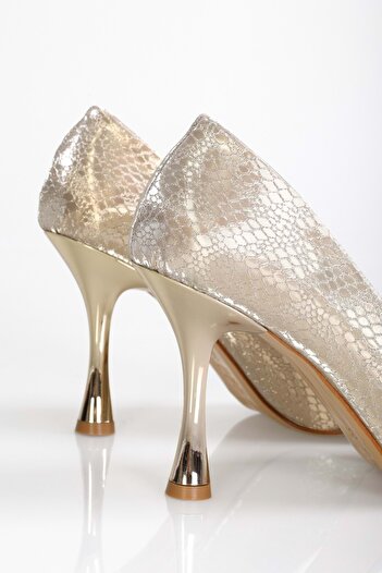 Shoeberry Kadın Jamin Altın Petek Detaylı Parlak Stiletto