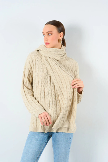 Laluvia Light Beige Hair Braided Shawl Knitwear Sweatshirt