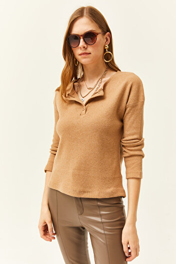 Olalook Women's Camel Buttoned Raised Loose Pullover KZK-19000721