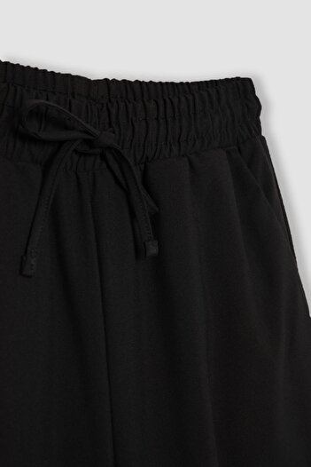 DeFacto Wide Leg Wide Leg Pants with Wide Loose Legs and Elastic Waist with Laces Y6981Az24Sp
