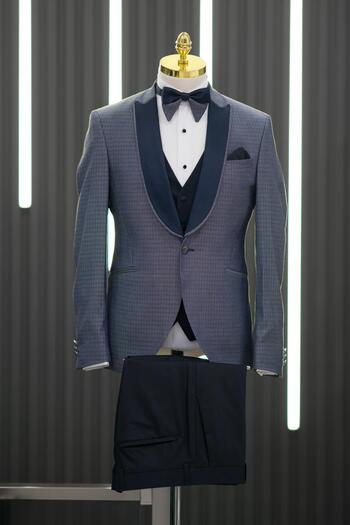 TORRES Combined Batik Checked Tuxedo Suit