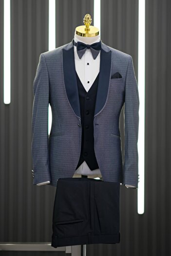 TORRES Combined Batik Checked Tuxedo Suit