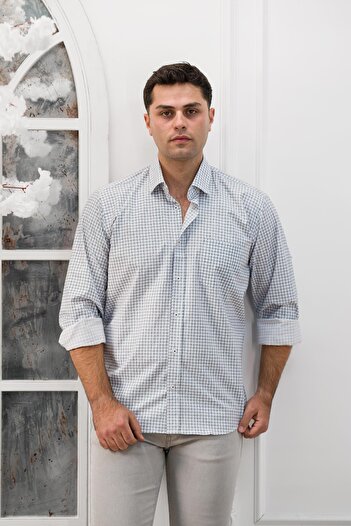 ADVANTE Large and Comfortable Cut Small Checked Classic Men's Shirt with Pockets