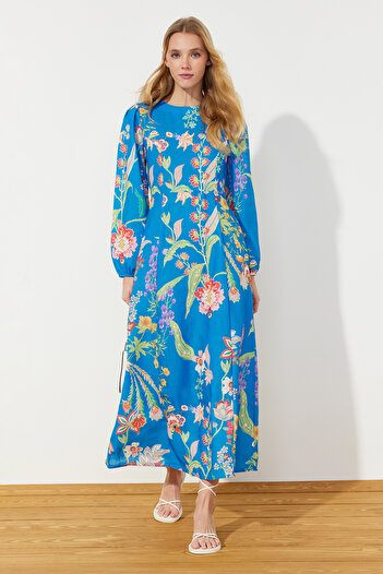 Trendyol Modest Φόρεμα Saks με λουλουδάτο μοτίβο με υφαντό λινό look TCTSS24EB00102