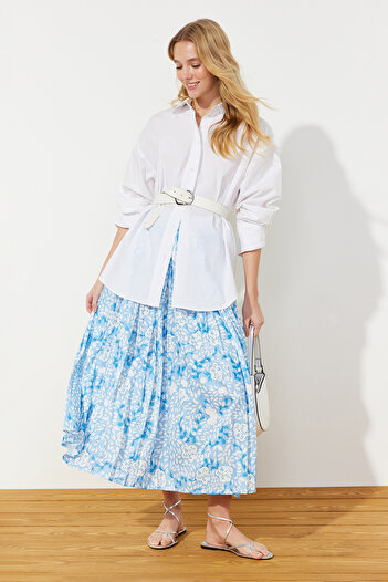 Trendyol Modest Blue Multicolored Wide Pleated Woven Skirt with Elastic Waist TCTSS23EE00026