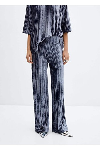 MANGO Woman Pleated Velvet Trousers