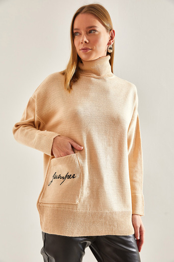 Bianco Lucci Women's Turtleneck Pocket Embroidered Knitwear Sweater