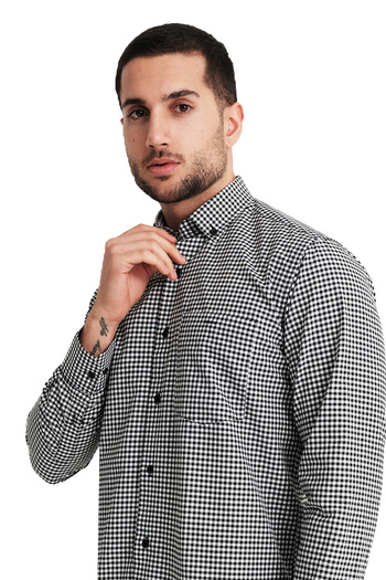 Varetta Men's Black Checkered Pocket Collar Buttoned Cotton Shirt