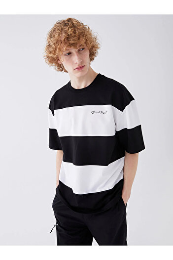LC Waikiki Чоловічий трикотаж з коротким рукавом в клітинку XSIDE Crew Neck з кольоровим блокуванням