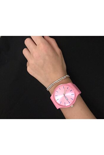 Brality Unisex Wristwatch Pink Silicone Strap Calendar Wristwatch 0001
