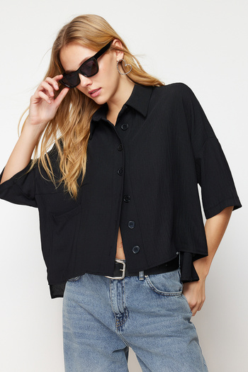Trendyol Collection Oversize černá košile Fakir Sleeve – Wide Fit, Woven, TWOSS20GO0381