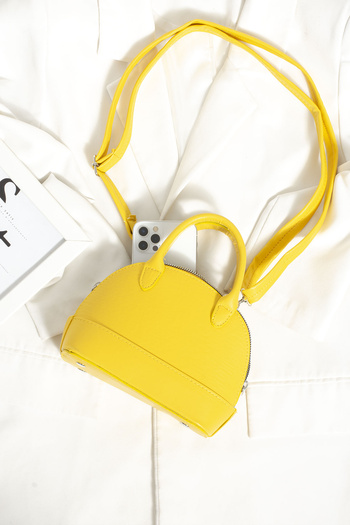 ESTUTE D model mini bottle crossbody box