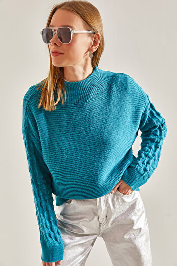 Bianco Lucci Women's Sweater Sweater with Patterned Sleeves