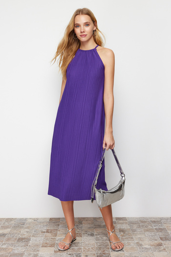 Trendyol Collection Фіолетова сукня ShiftDuz з нульовим рукавом міді плісе TWOSS23EL00752