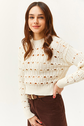 Olalook Women's Ecru Crew Neck Perforated Seasonal Knitwear Blouse BLZ-19002475