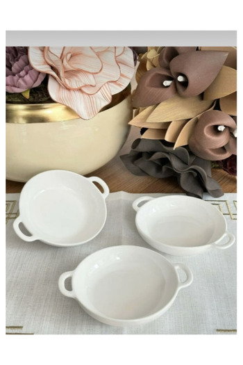 BuNeBox 3-Piece Porcelain Round Appetizer Plate - Breakfast New Year Presentation / Small Size