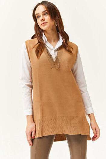 Olalook Women's Camel Deep V-Neck Knitwear Sweater SVT-00000032