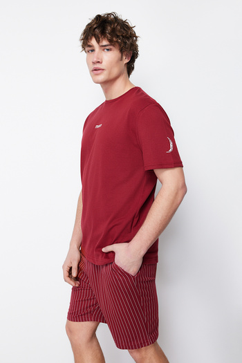 Trendyol Collection Claret Red Regular Fit Σετ καλοκαιρινές πιτζάμες με σορτς THMSS21PT1005