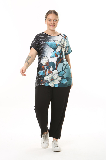 XL Modam WOMEN'S LARGE SIZE BLUE AND WHITE FLOWER PATTERNED DIGITAL PRINT LYCRAS TUNIC