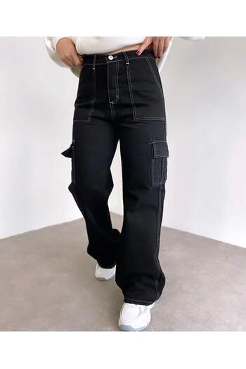 LAMİRA White Stitched Cargo Pocket Trousers Wide Leg