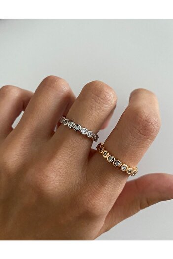 ringbox Gümüş Renk Zirkon Taşlı Duru Yüzük