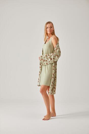 Pamuk & Pamuk Viscose Women's Dressing Gown - Pistachio Green Floral Pattern