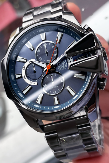 Tom Jones Men's Wristwatch 3 Atm Waterproof Smoke Color Steel Cord + Bracelet TJE2035C5