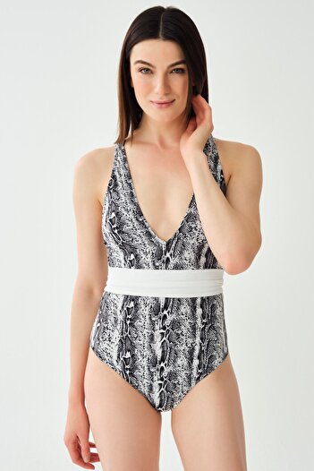 Dagi Black V-Neck Swimsuit