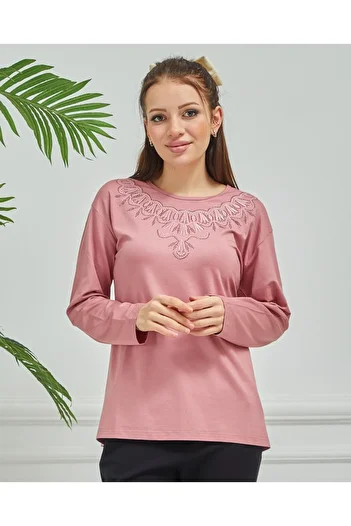 Fresh&Moda Women's Embroidered Mother Daily Middle Age Combed Cotton Blouse