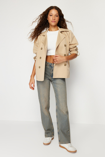 Trendyol Collection Oversize Beige Trench Coat - Double Breasted Closure, Wide Cut TWOSS24TR00006