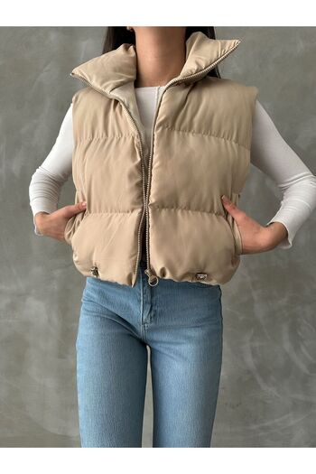 MEECY Women's Cream Stand-up Collar Puffer Vest