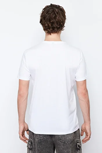 Trendyol Collection Λευκό Basic κοντομάνικο T-Shirt κανονικό/κανονικό κόψιμο